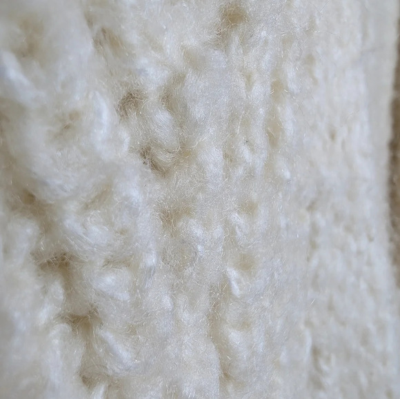 Universal Threads Long Knit Ivory Cream Open Front Fuzzy Cardigan Women Small - Picture 6 of 6